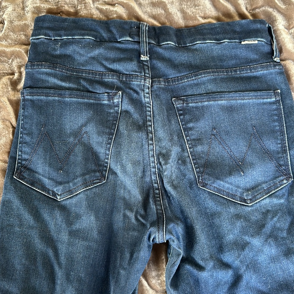 MOTHER ankle length jeans
